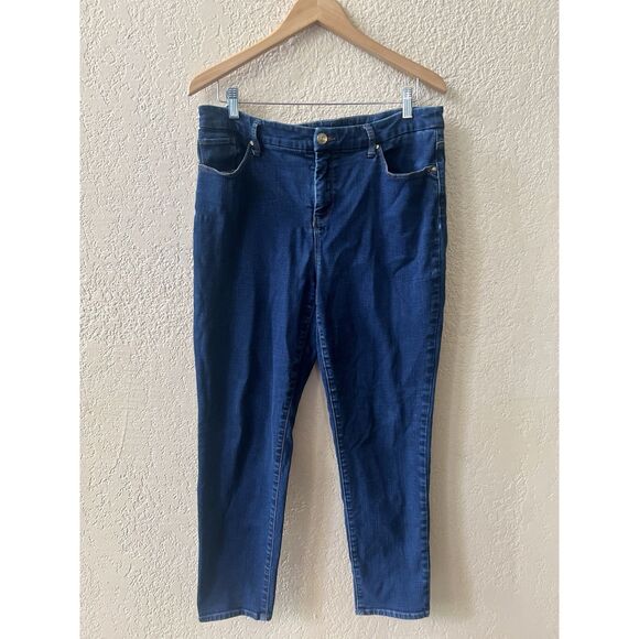 Chico's So Slimming Girlfriend Ankle Jeans Size 12 Dark Wash Stretch Denim - Picture 1 of 7